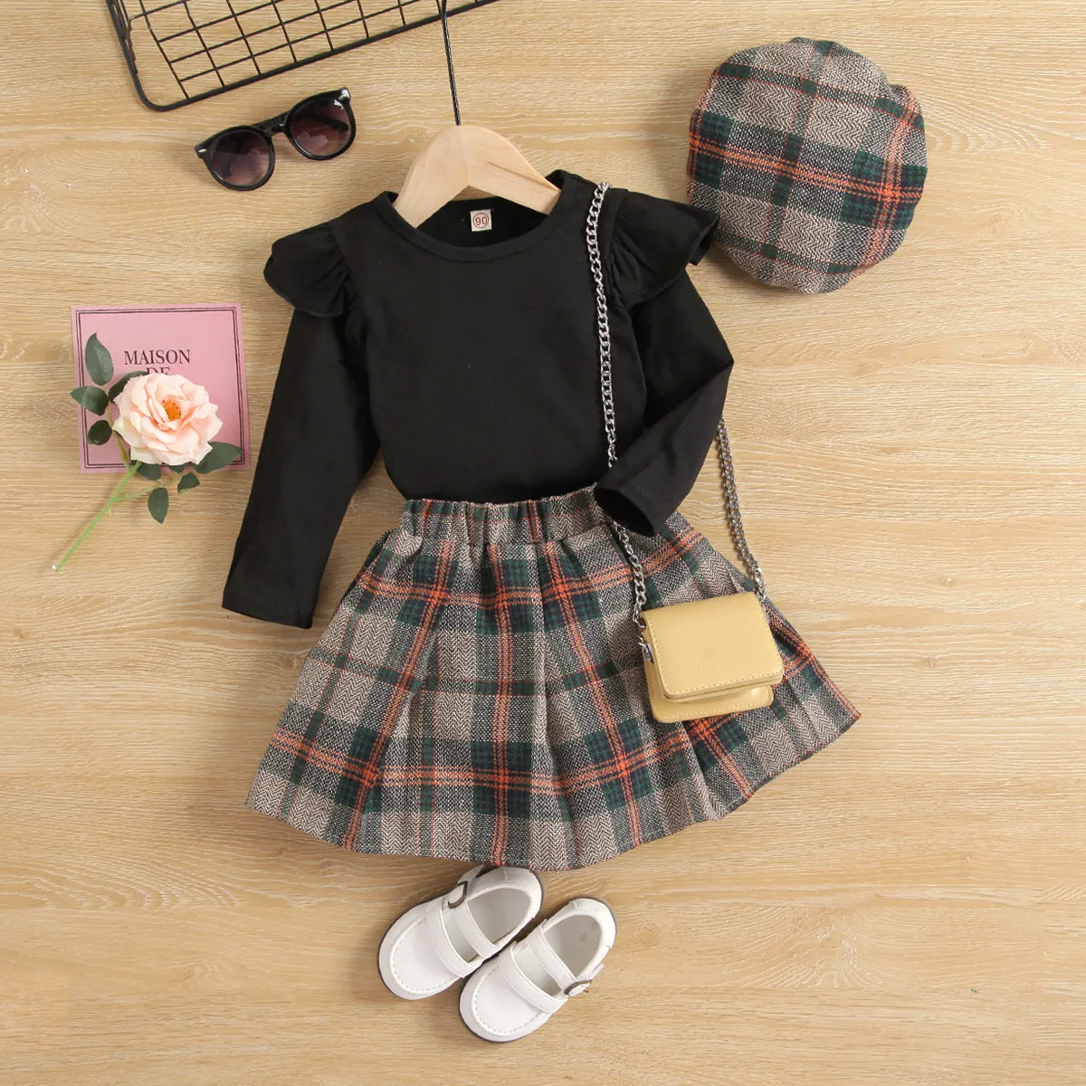 Bottoming Pullover Plaid Pleated Skirt With Hat Three-piece Set