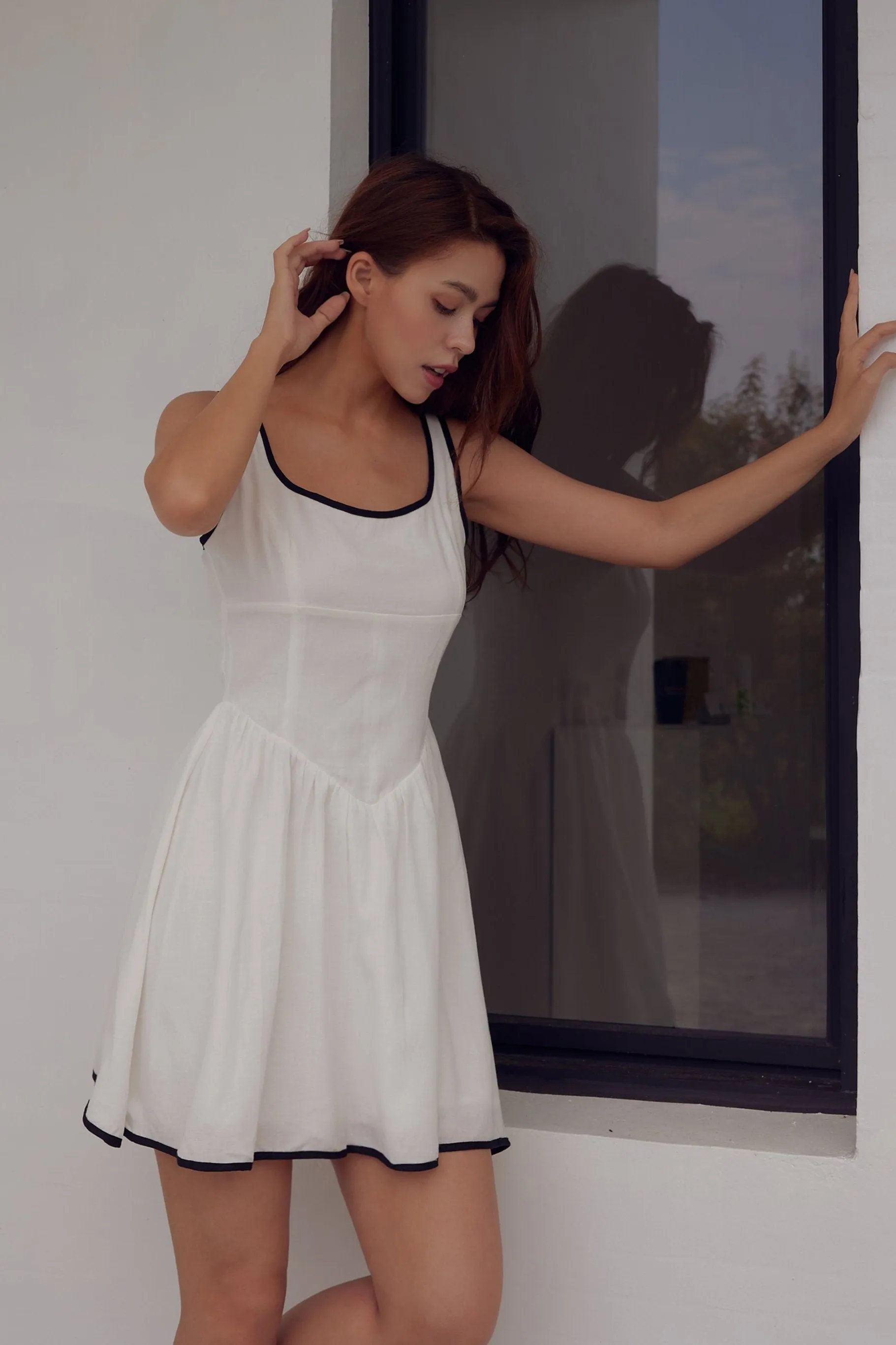 Fashion week linen mini dress in white