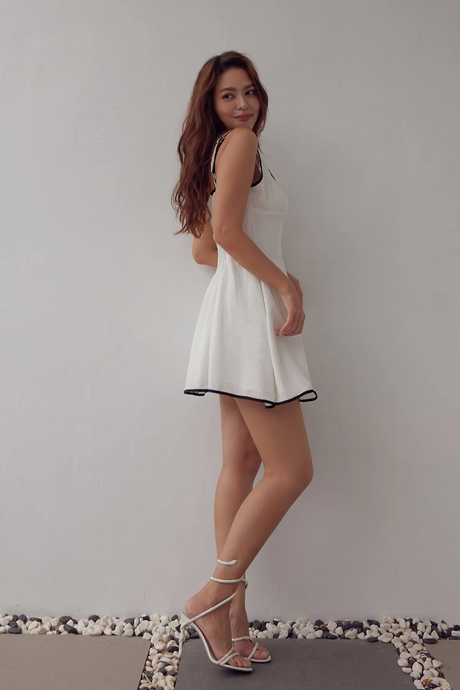 Fashion week linen mini dress in white