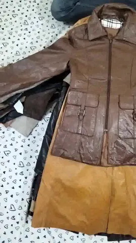 HD Premium Leather Trenches - 23 pcs