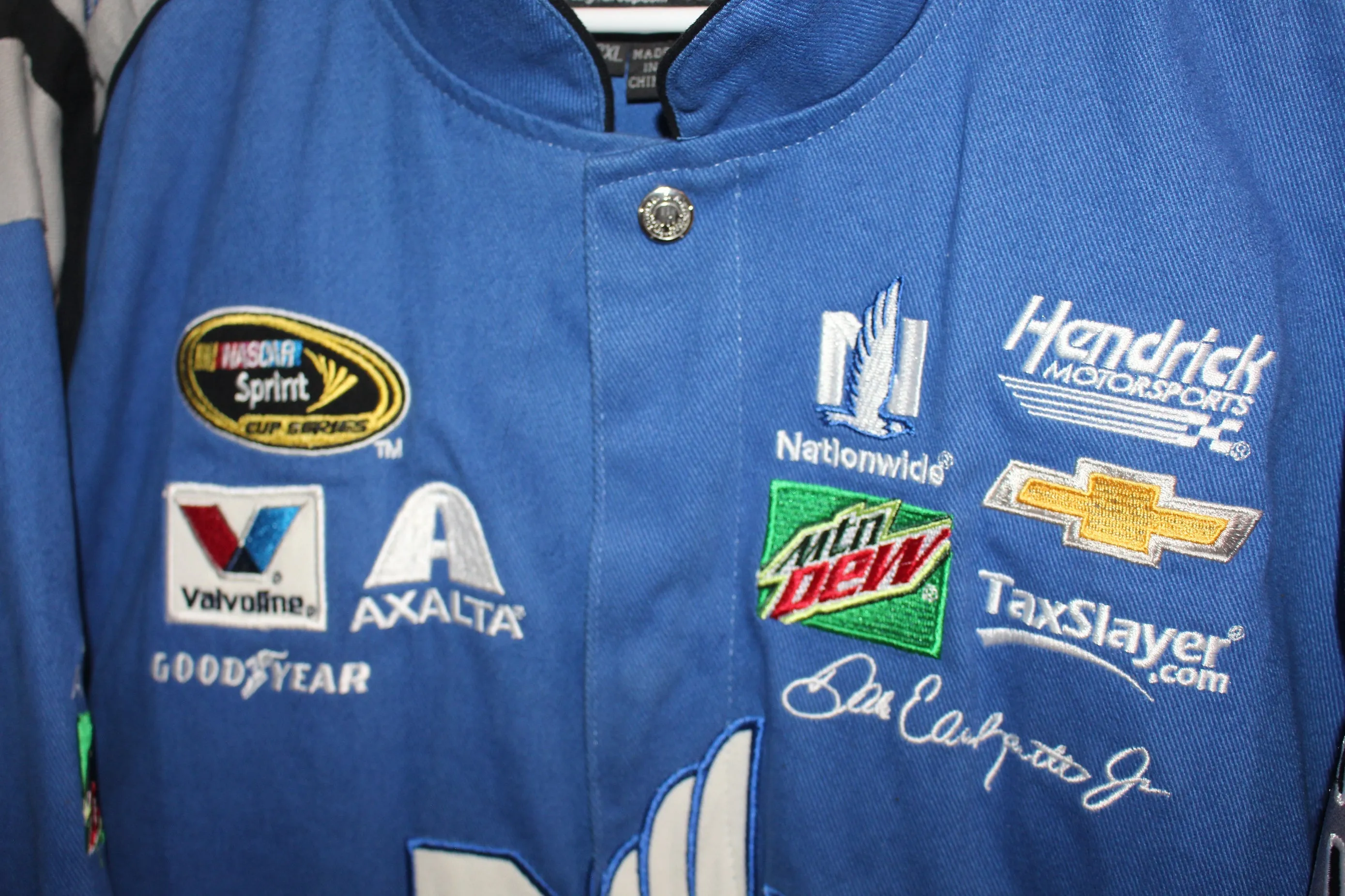 Nationwide Racing NASCAR Dale Earnhardt Jr #88 (L)