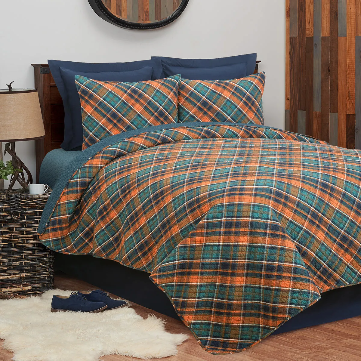 Troy Plaid Quilt Set