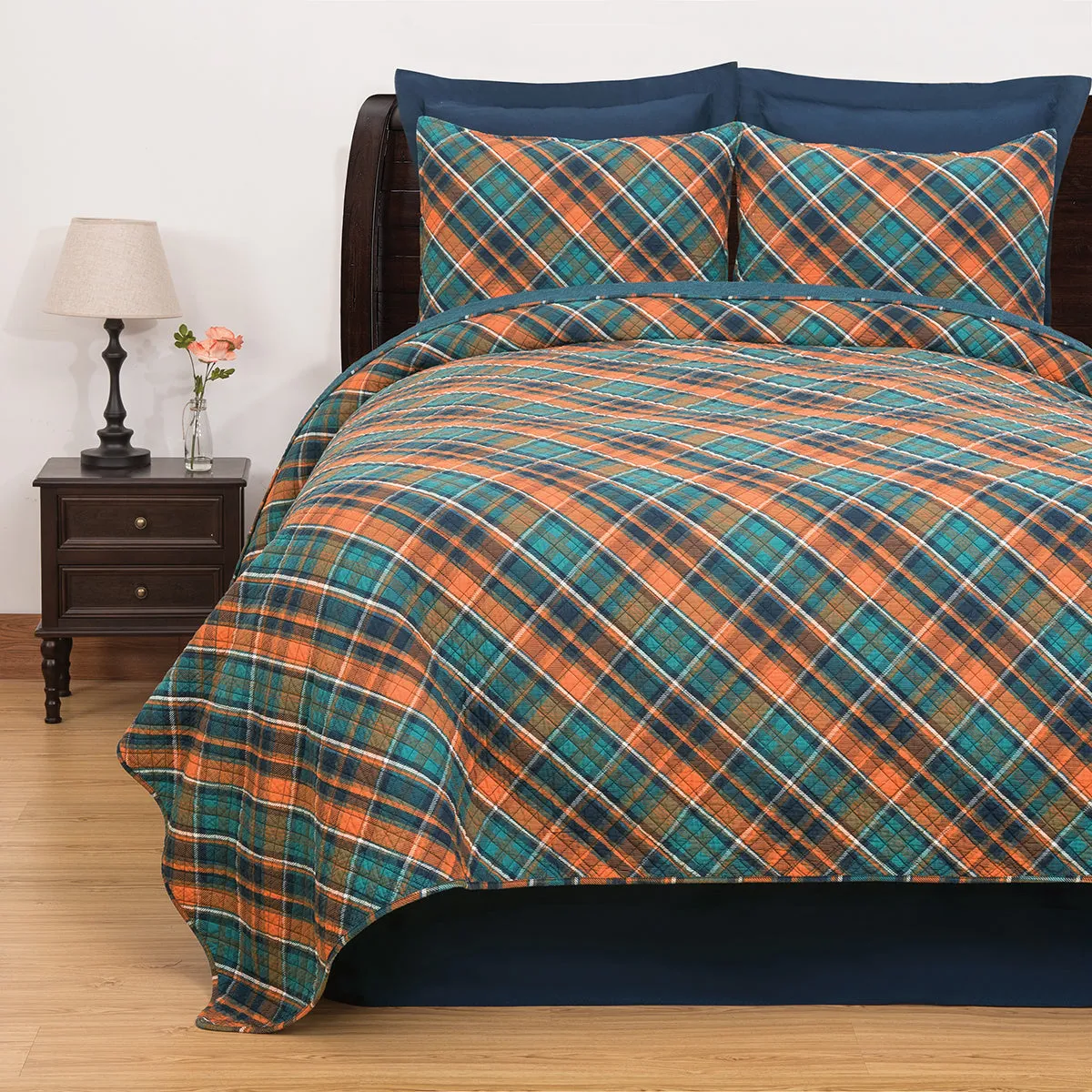 Troy Plaid Quilt Set