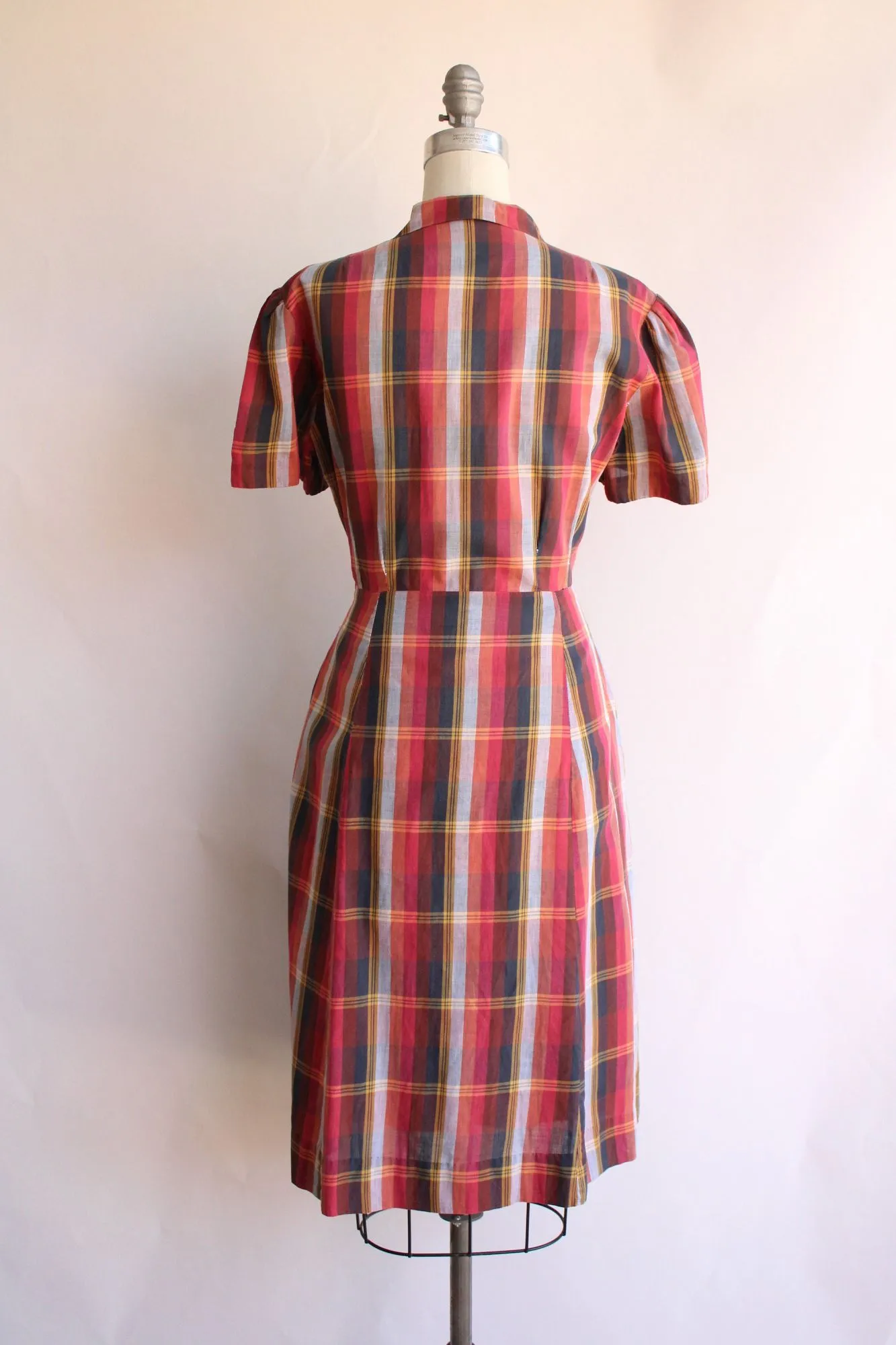 Vintage 1950s 1960s Plaid Cotton Shirtwaist Dress with Pockets